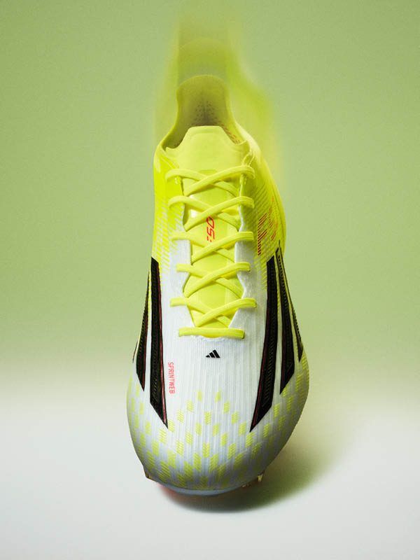 adidas F50 Elite, Born for Goals Pack (2026): шнуркова версія, вид зверху