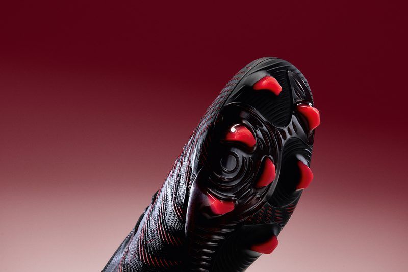Puma Future, Eclipse Pack (2026): шипи зблизька
