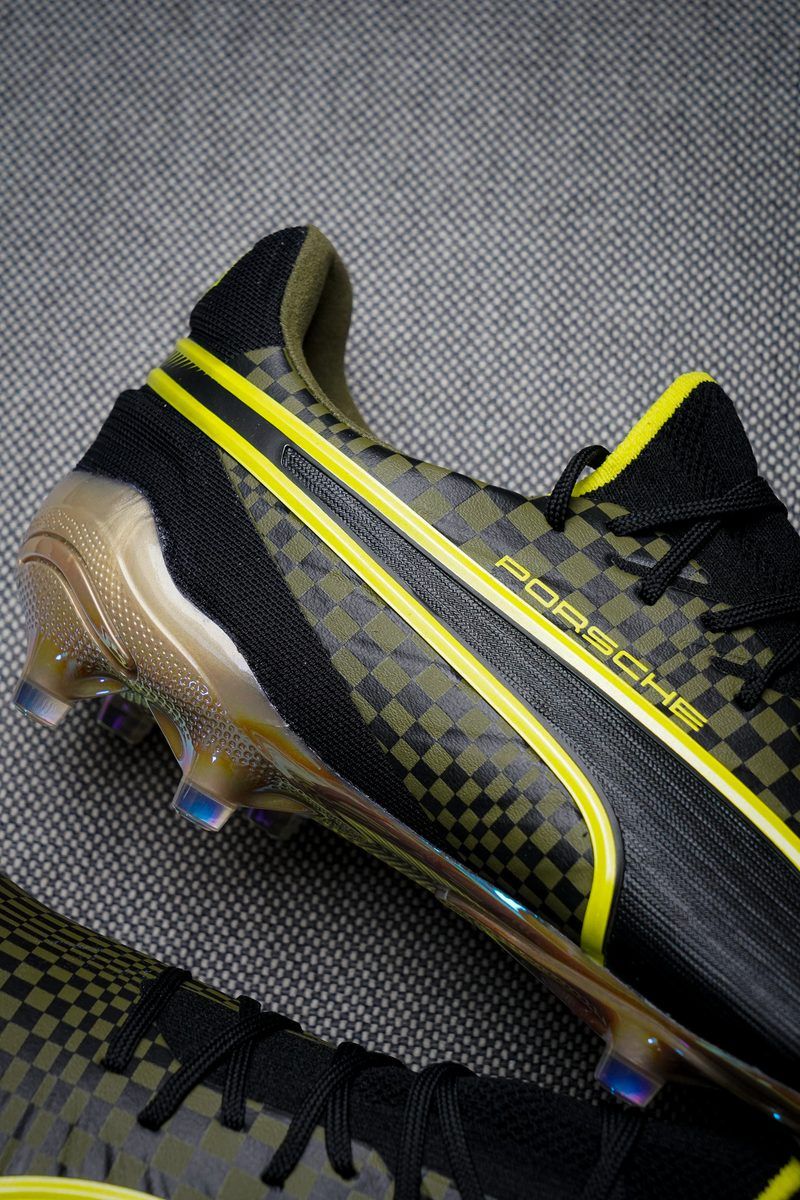 Puma King Ultimate × Porsche (2025): деталі оформлення