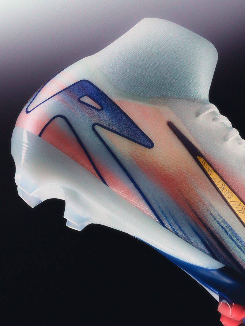 Nike Mercurial Superfly 10, MDS009 (2024): п’яткова частина й комір