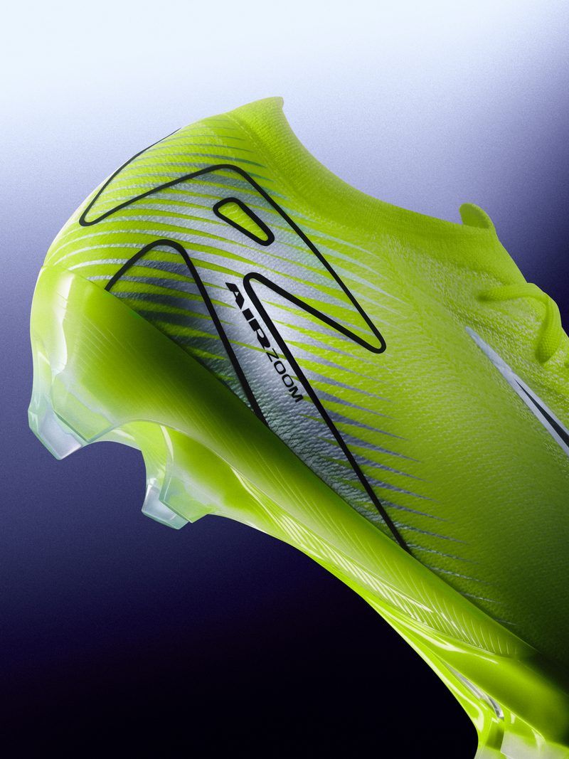 Nike Mercurial Vapor 16, Mad Voltage Pack (2024): п’яткова частина