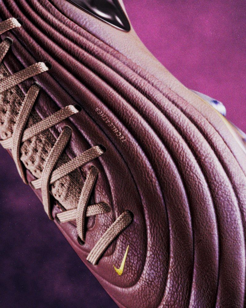 Nike Tiempo Maestro LE: текстура верху й шнурівка