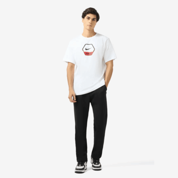 Футболка чоловіча Nike Sportswear White IQ0471-100
