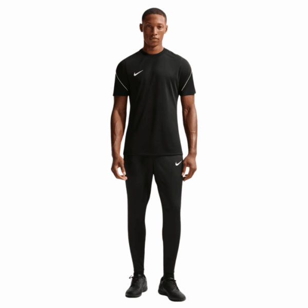 Футболка чоловіча Nike Strike Black IF1461-010