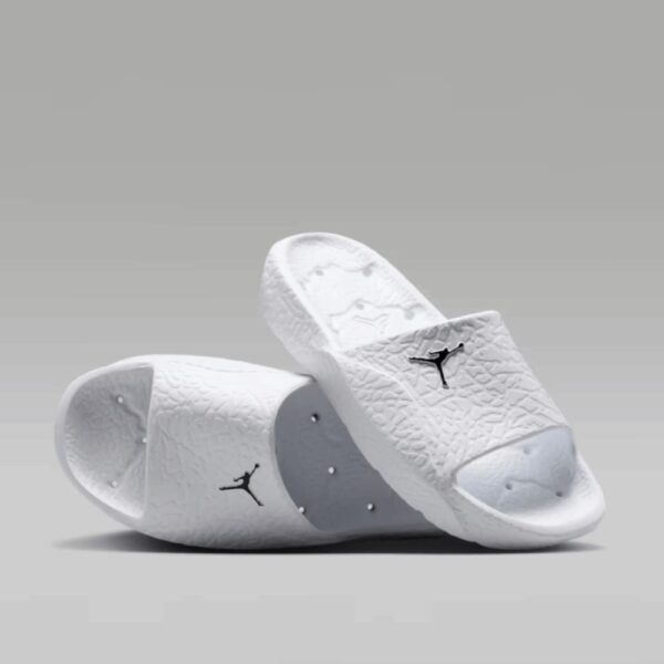 Шльопанці чоловічі Jordan Franchise Shower Slides White HQ2163-100