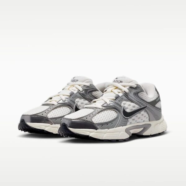 Кросівки дитячі Nike V5 Rnr Grey/White HQ6411-003