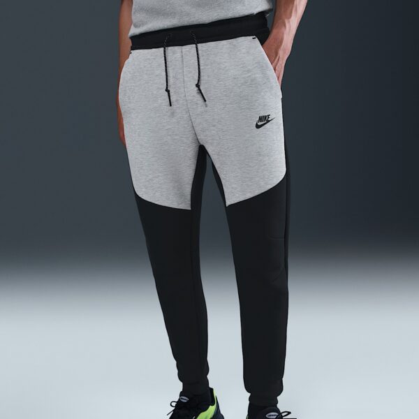 Штани Nike Tech Fleece JGGR HV0959-011