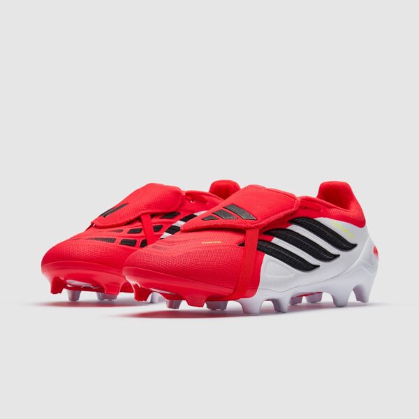 Футбольні бутси Adidas Predator League Tongue FG JS0422
