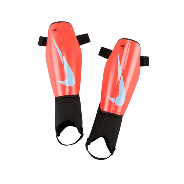 Щитки Nike Charge Scary 636