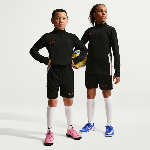 Шорти Nike Academy Older Kids' Dri-FIT IF2770-015